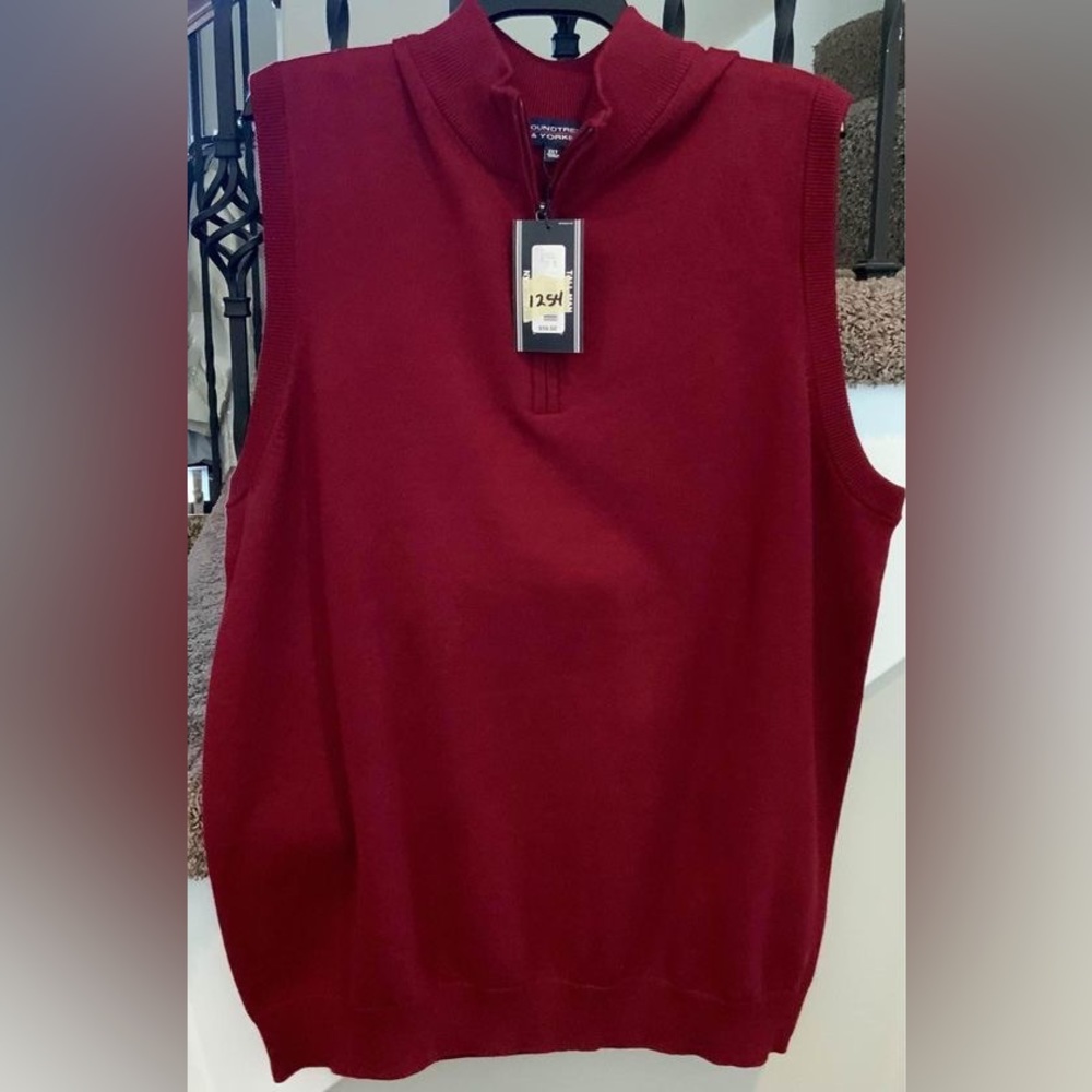 Mens BRAND NEW Size 2XT Sweater Vest.   #1254